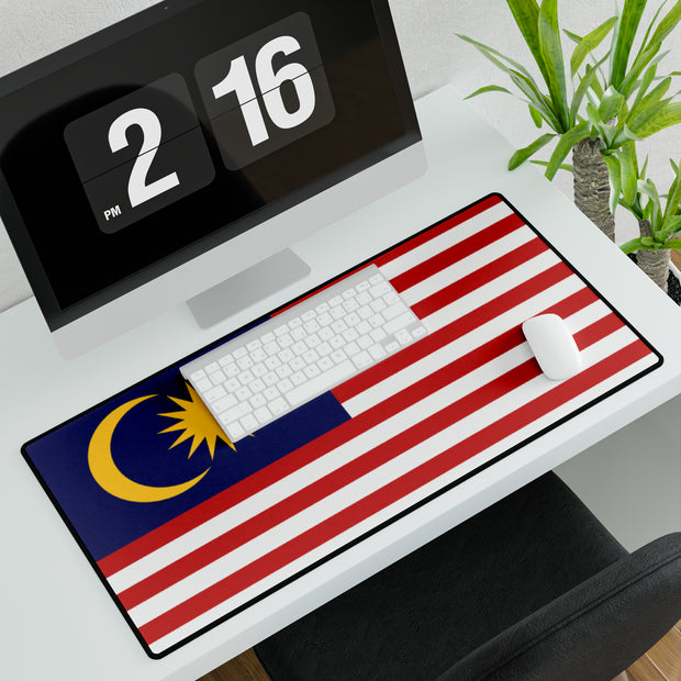 Large desk mat with Malaysia flag print